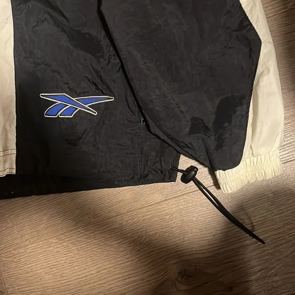 Vintage Reebok zip up - Picture 3 of 4